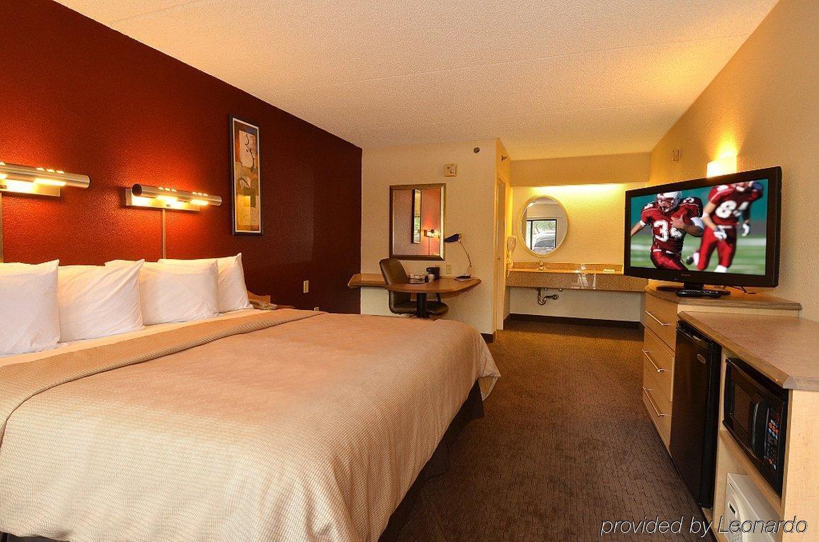 Red Roof Inn Hickory Exterior foto